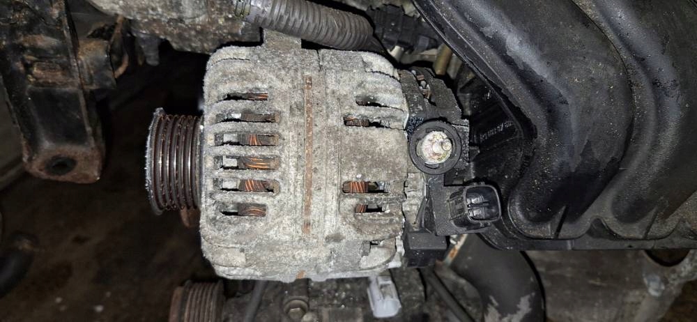 Купить Toyota corolla генератор 2005 1.4l 170600d140