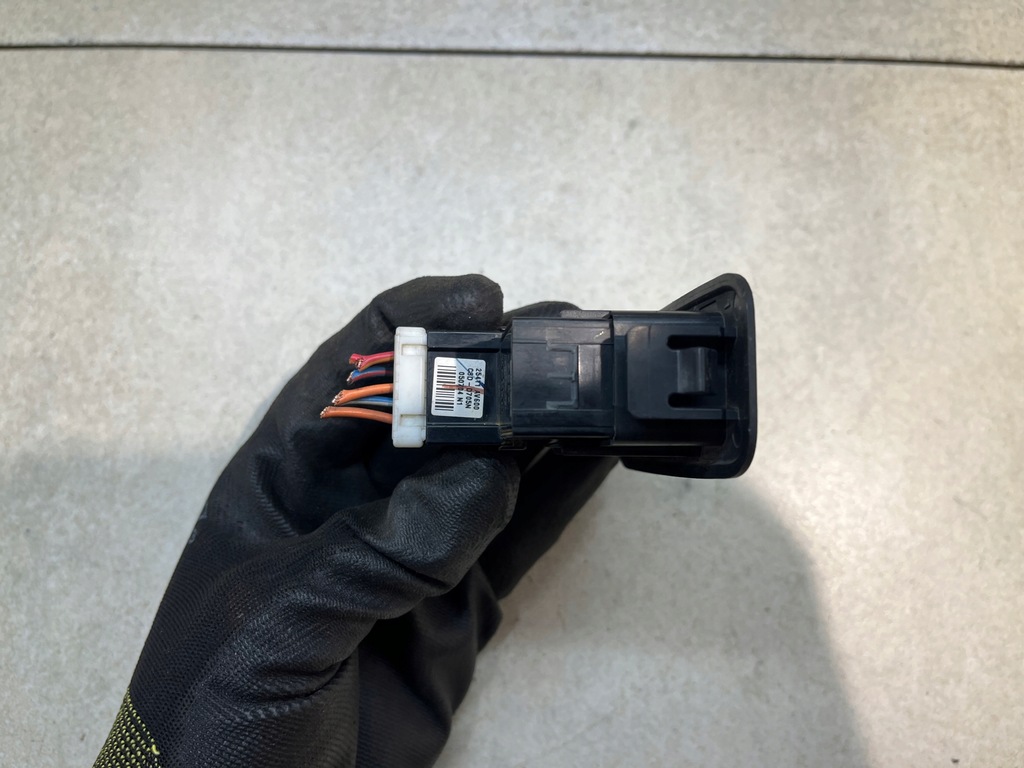 фото №9, Панель вікон i перемикачі primera p12 1.9dci 25401av640