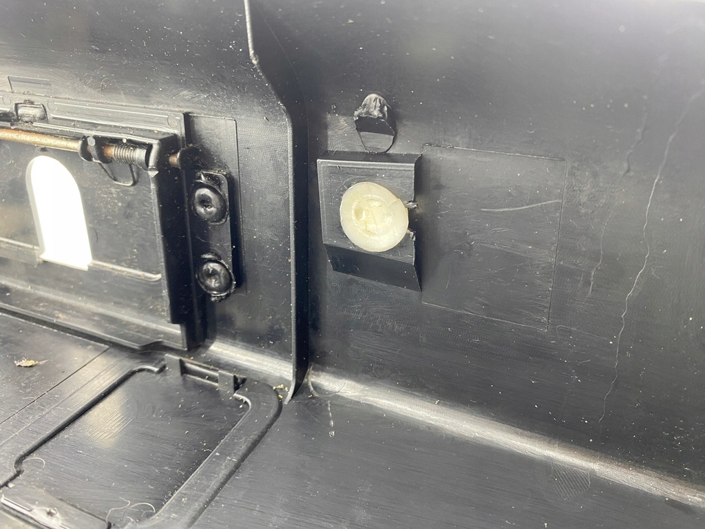 фото №11, Защита порог багажника audi a8 d3 org