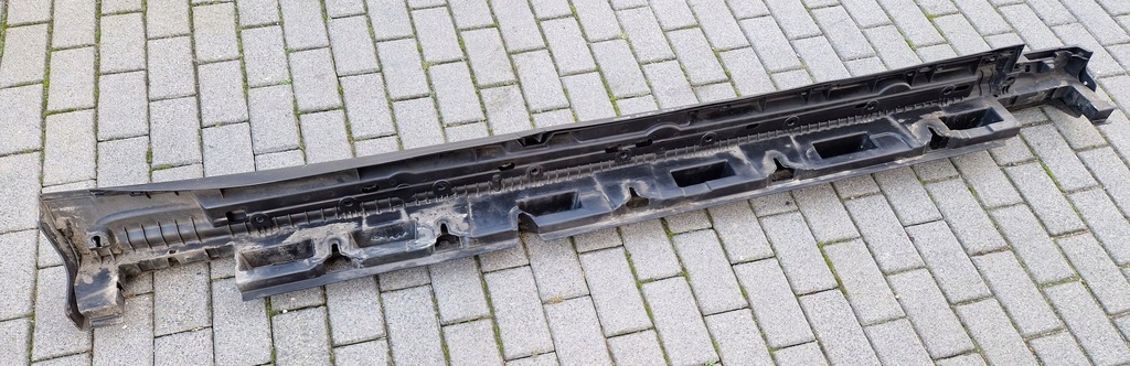 фото №12, Mercedes gls x166 63 amg 15-19 ліва молдинг підніжка пороговий led a1666900010