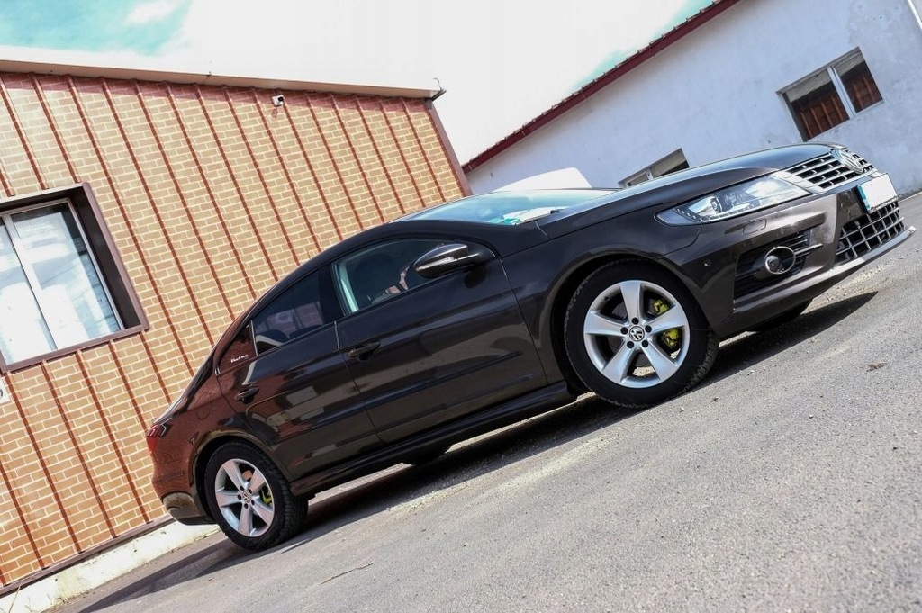 фото №10, Накладки порогові з волокна скляного w стиль r line do vw passat cc 08-17