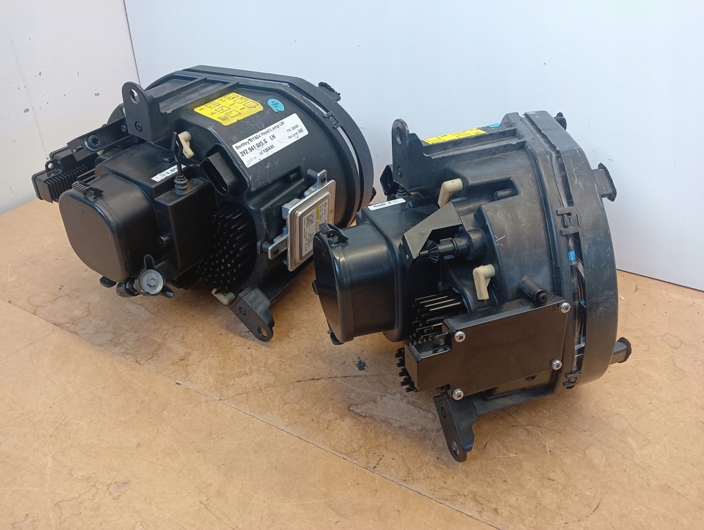 фото №9, Лампы bentley mulsanne 3y2 uk