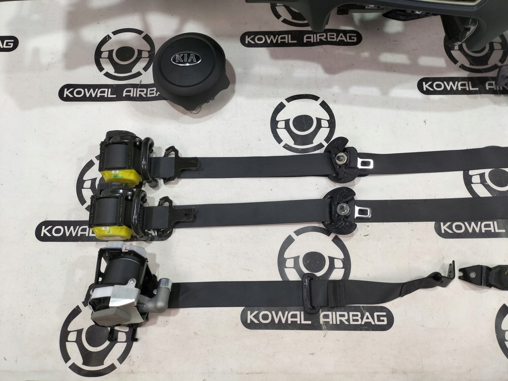 фото №7, Kia proceed 3 iii приборная панель консоль подушка безопасности подушки безопасности ремни оригинал