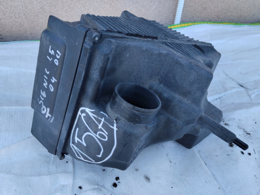 фото №1, Корпус фильтра воздуха renault scenic ii megane ii 2.0 b 1.5 d 8200369755
