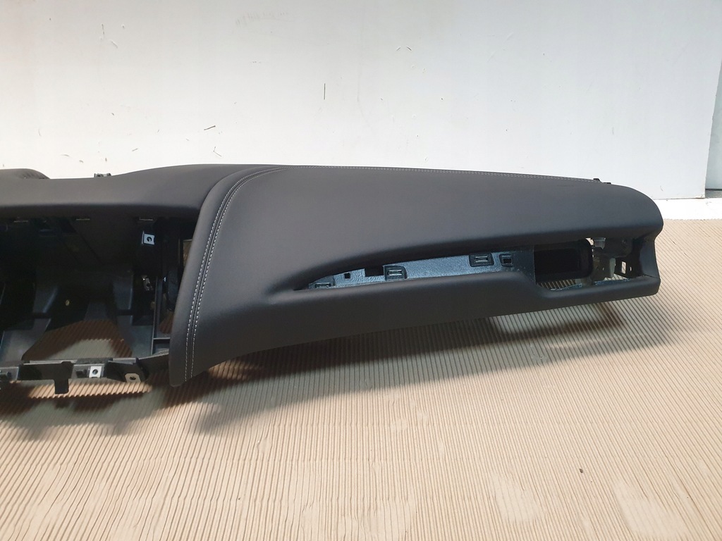 фото №8, Консоль панель приладів подушка безпеки 2x maserati levante шкіра