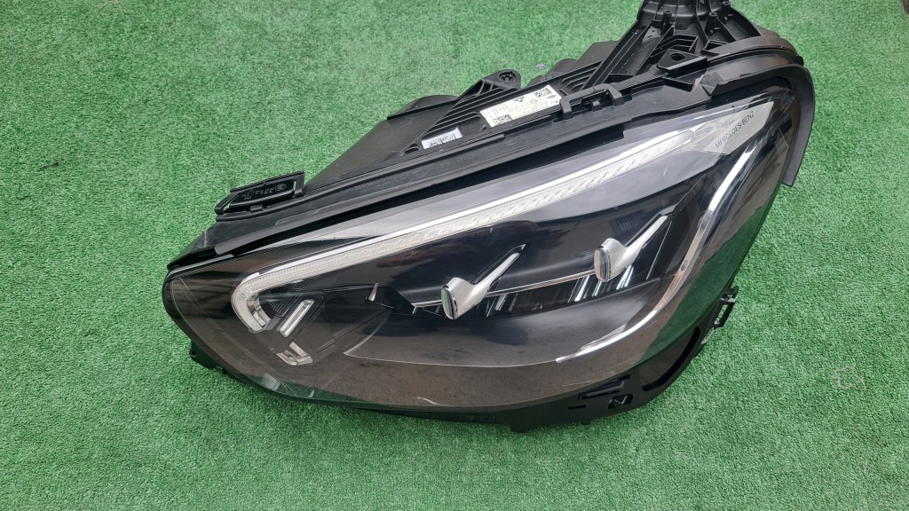 Купити Mercedes w213 рестайлінг  full led фара передня