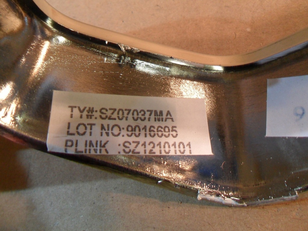 фото №9, Молдинг решётка решетка перед suzuki grand vitara 97-