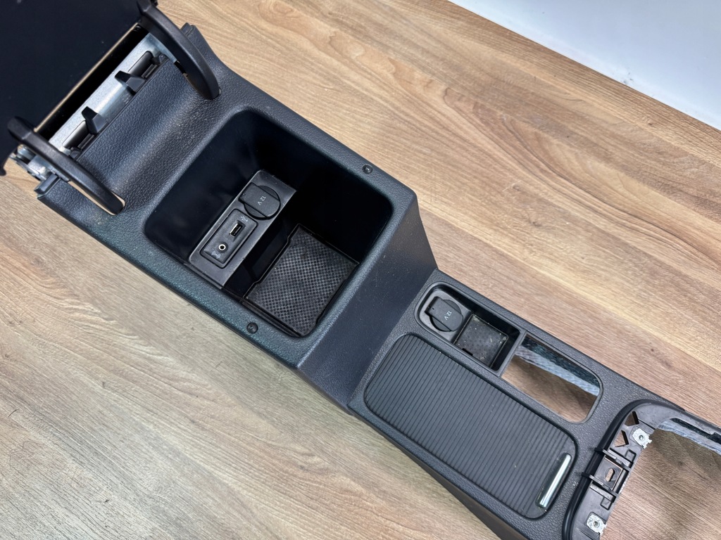 фото №7, Подлокотник кожаный vw sharan 7n0 seat alhambra