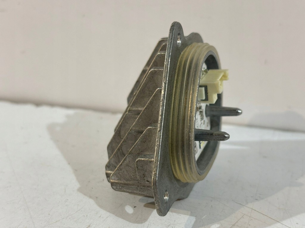 фото №1, Vw arteon - модуль led / jeż oe: 90118049 r - 14144