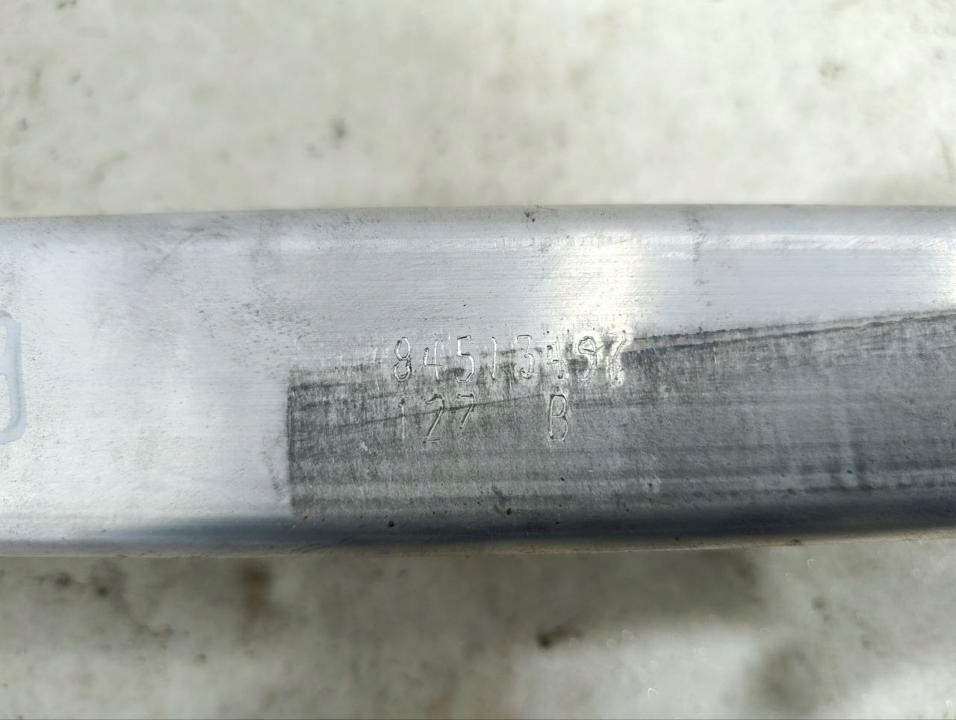 Монтаж chevrolet corvette 2021 84513497 в Украине