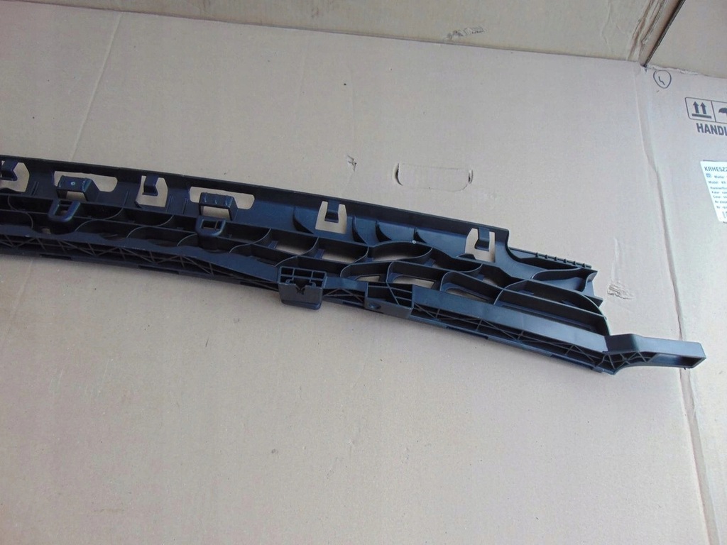 фото №6, Направляющая кронштейн бампера задняя mercedes w213 новый