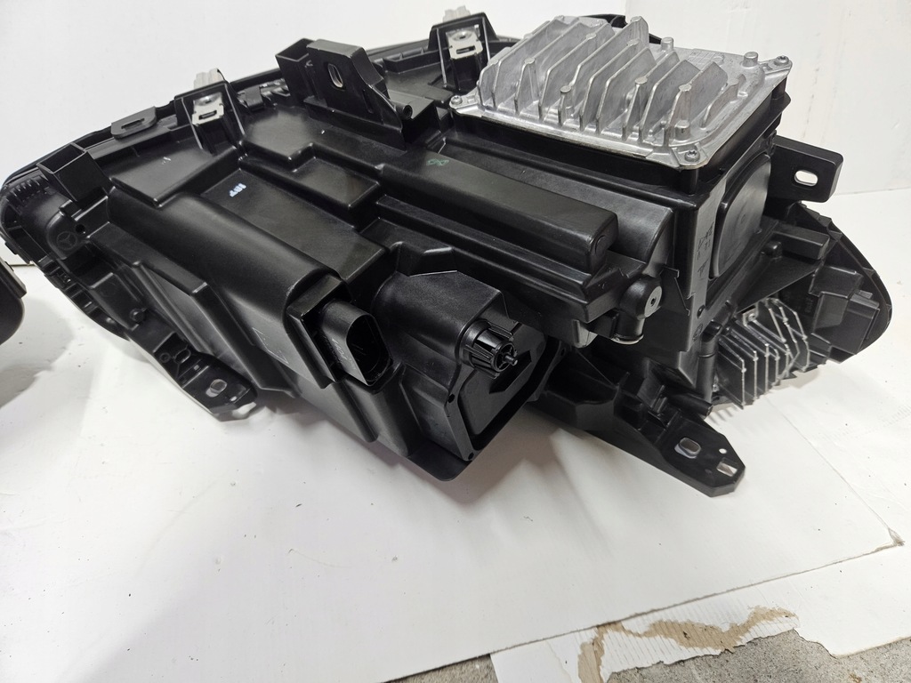 фото №10, Mercedes w246 lift лампа full led права ліва комплектна nowa oryg a246