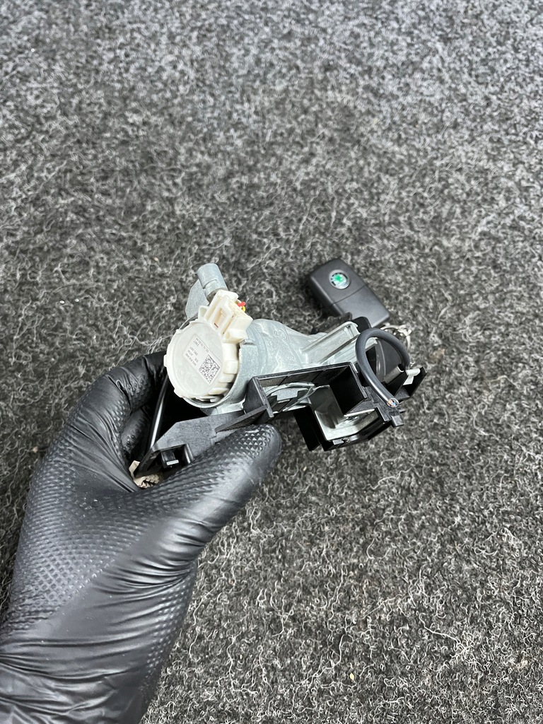 фото №6, Skoda octavia ii замок зажигания ключ 1k0905851b 6k0905865