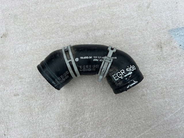 фото №1, Vw t-roc труба шланг egr 04l131521af 1,6 tdi