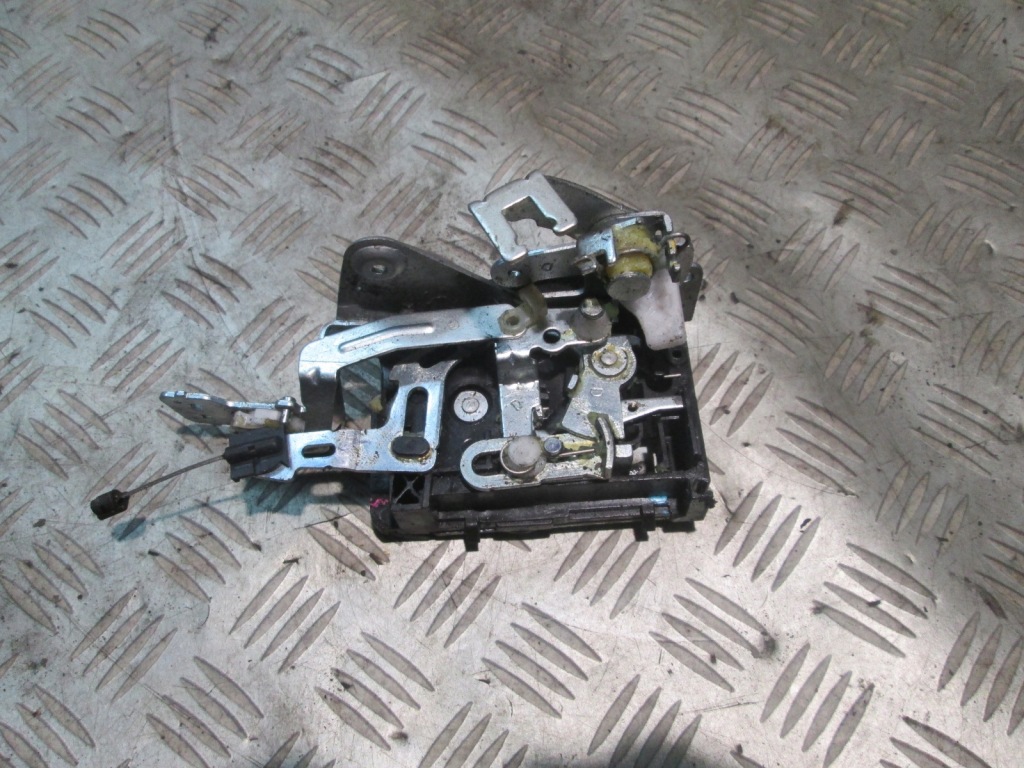 фото №1, Замок двері передній правий перед vw fox 5z3837014ab