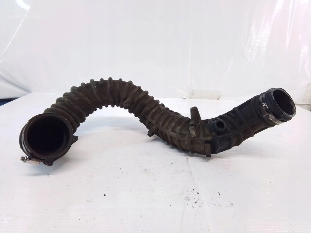 фото №1, Opel vivaro a 2.0 труба шланг інтеркулер 93858731