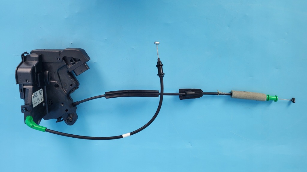 Купити Opel astra l vi 23r замок двері правий задній 9835418280