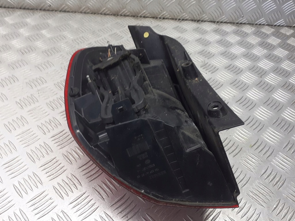 фото №3, Лампа правая задняя renault scenic ii 1.5dci 8200474327