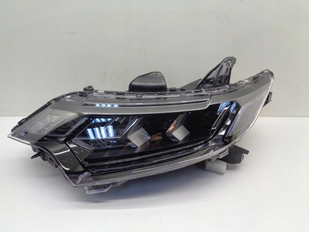 фото №1, Mitsubishi outlander iii 3 lift full led 18- левая