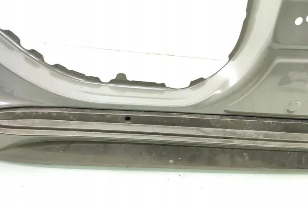 фото №9, Подножка левый toyota corolla estate _e21_ 7585002210 0.0l hybrid 72kw 2022