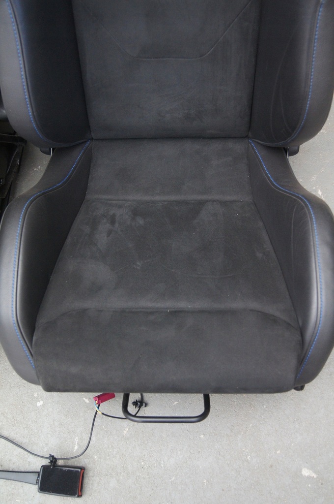 фото №8, Ford focus mk3 rs сиденья recaro обшивки заднее сиденье