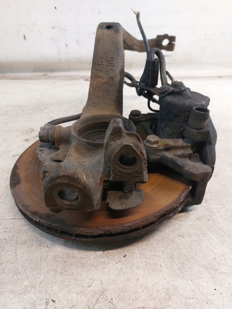 фото №8, Поворотний кулак права передня audi a6 c5 2.5tdi