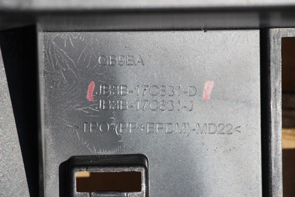 фото №11, Бампер перед передній ford ranger 4 iv wildtrak колір стан ідеальний стан 2019+