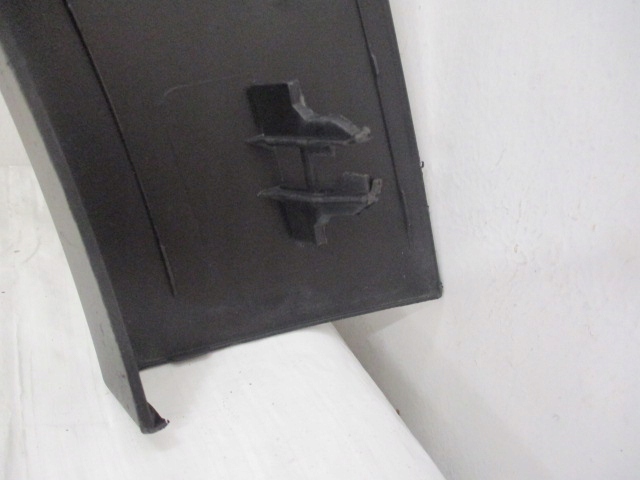 фото №15, Citroen c4 cactus молдинг крила права задня задня