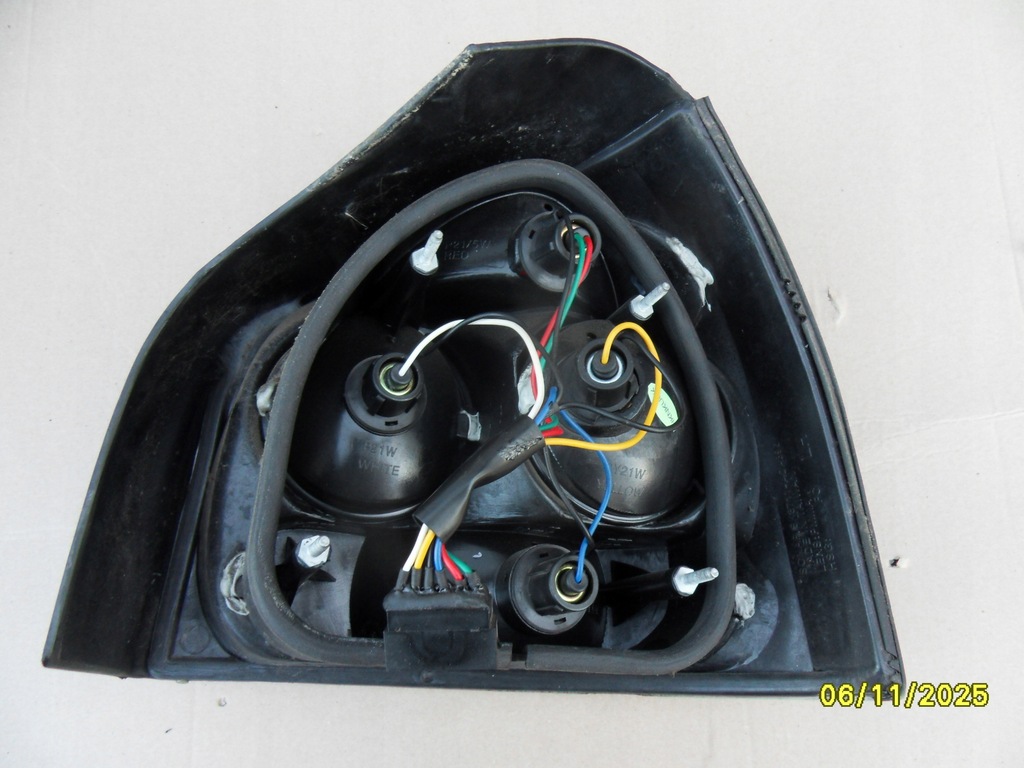 фото №13, Лампа задняя задняя audi a3 8l 96-00 sonar sk3711-ada396 комплект