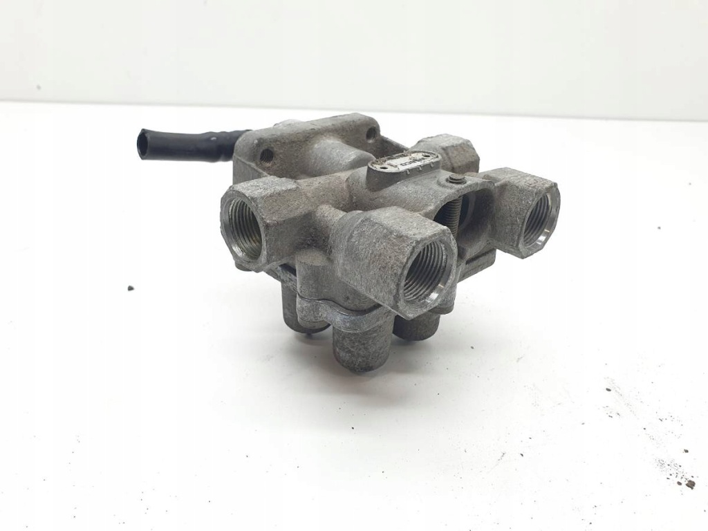 фото №1, Клапан повітря осушувача man tgx i 8152151-6098