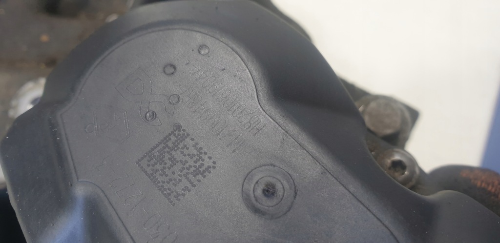 Renault trafic iii vivaro 1.6 dci biturbo коллектор впускной  с egr 147109948r с Разборки