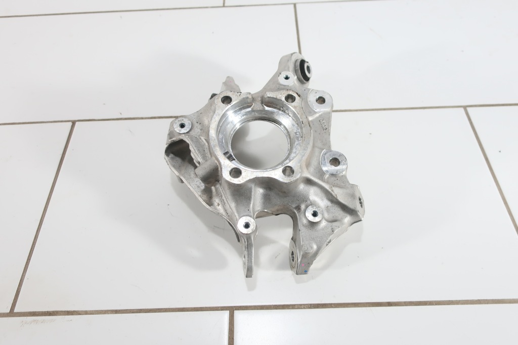 фото №1, Поворотний кулак задня задня ліва bmw 3 g20 g21 6899303