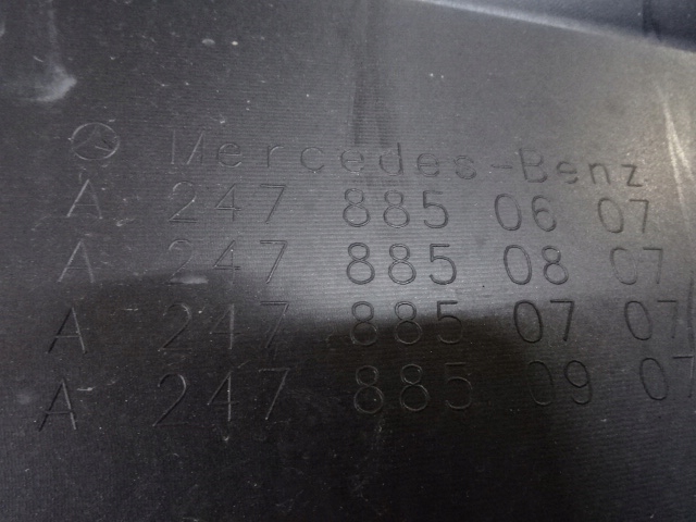 Mercedes w247 gla amg бампер перед a2478850607 llu Зі Шроту