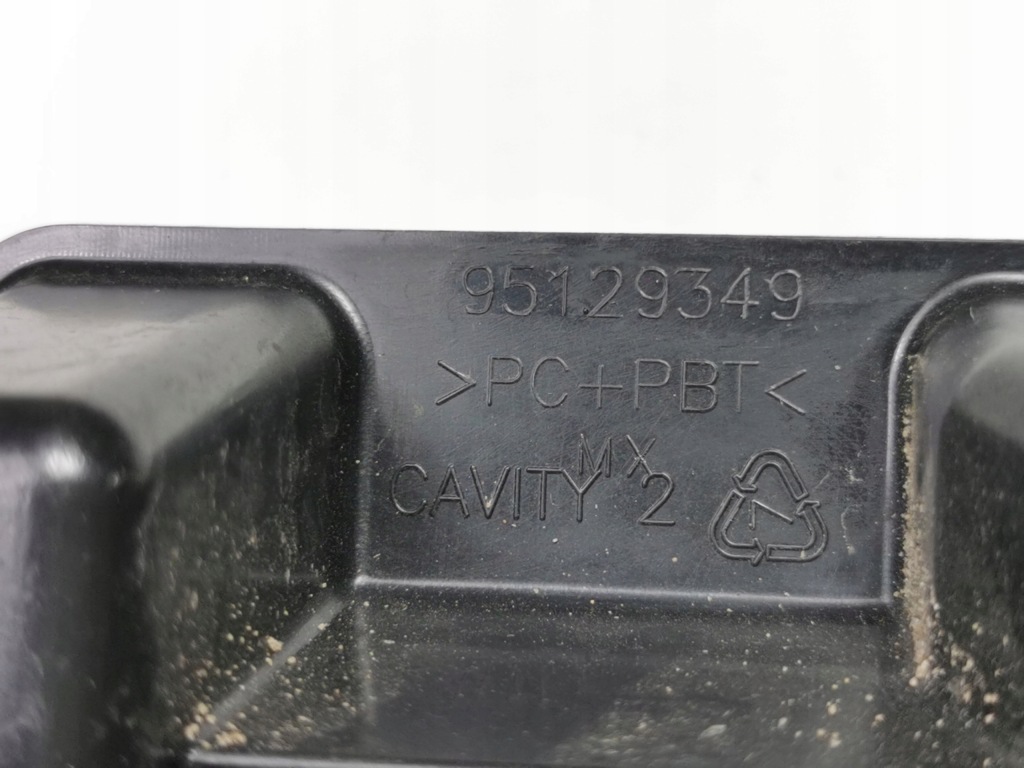 Абсорбер балка бампера правый задний  opel mokka chevrolet trax оригинальный номер 95129349 с Разборки