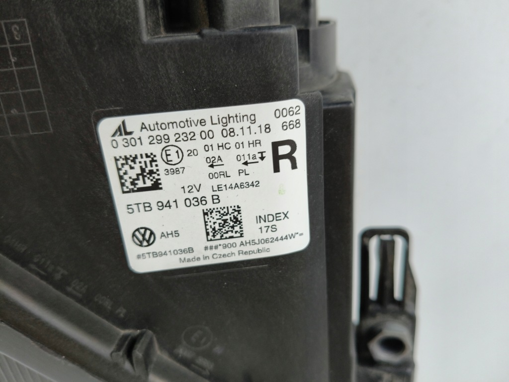 фото №9, Лампа правая фара vw touran 5ta 16- full led