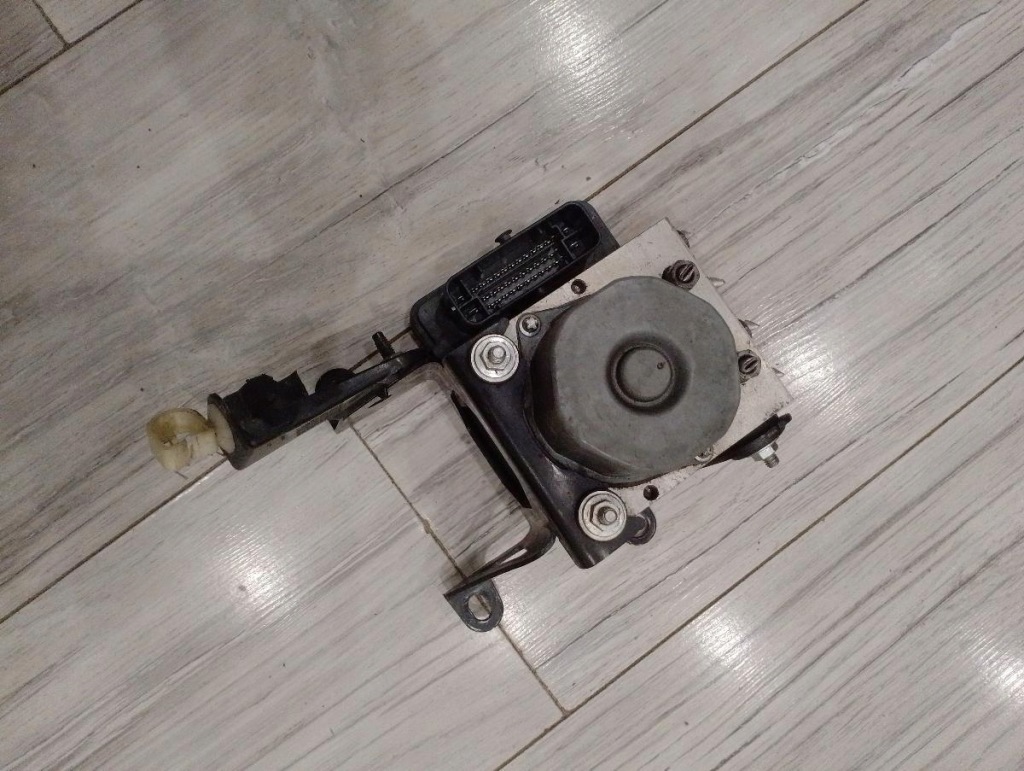 фото №1, Насос abs renault twingo iii 0265255386 476604794r