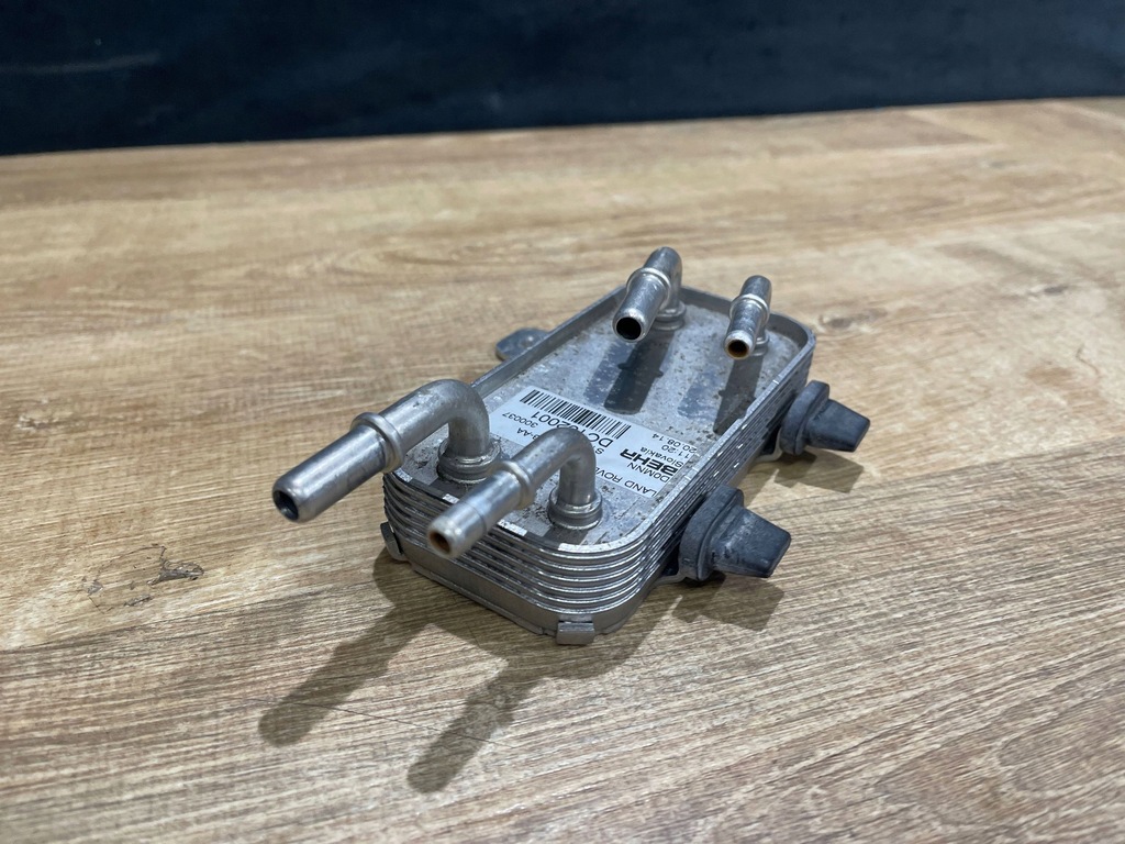 фото №1, Радиатор топлива land rover discovery v l462