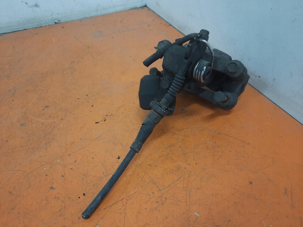 фото №13, Kia ceed i 07-10 1.6 crdi выборщик переключения передач 43700-1h200 d4fb