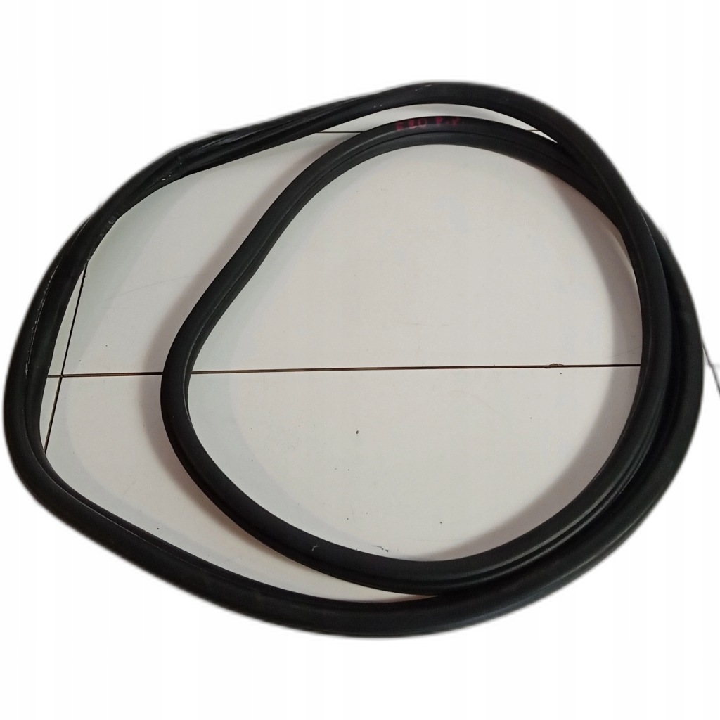 фото №1, Bmw seria 1 f20 прокладка двері правий перед