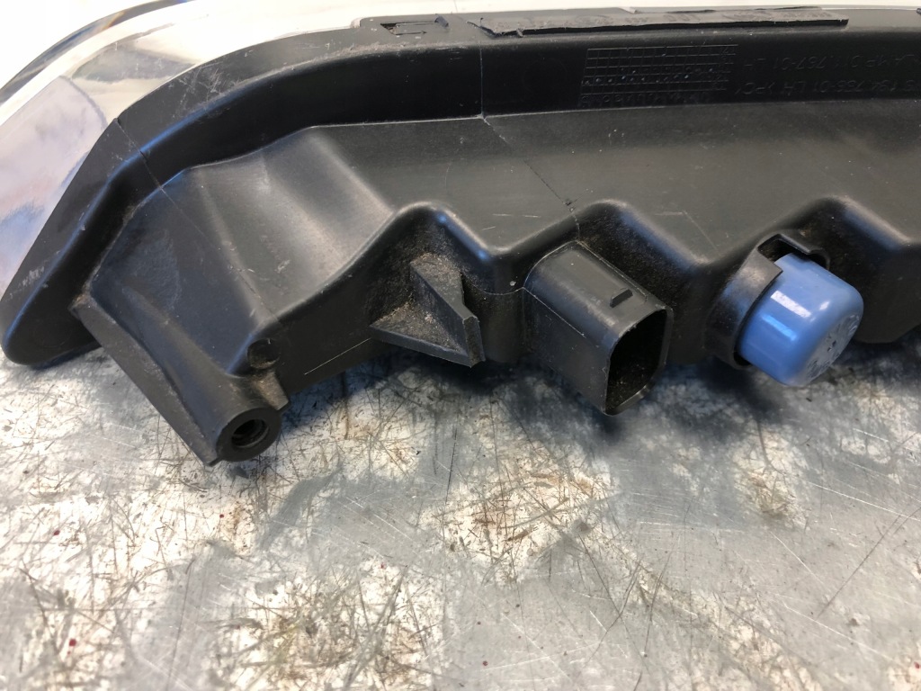 Фара поворотник led drl лівий porsche cayenne 7p5941181j Ціна