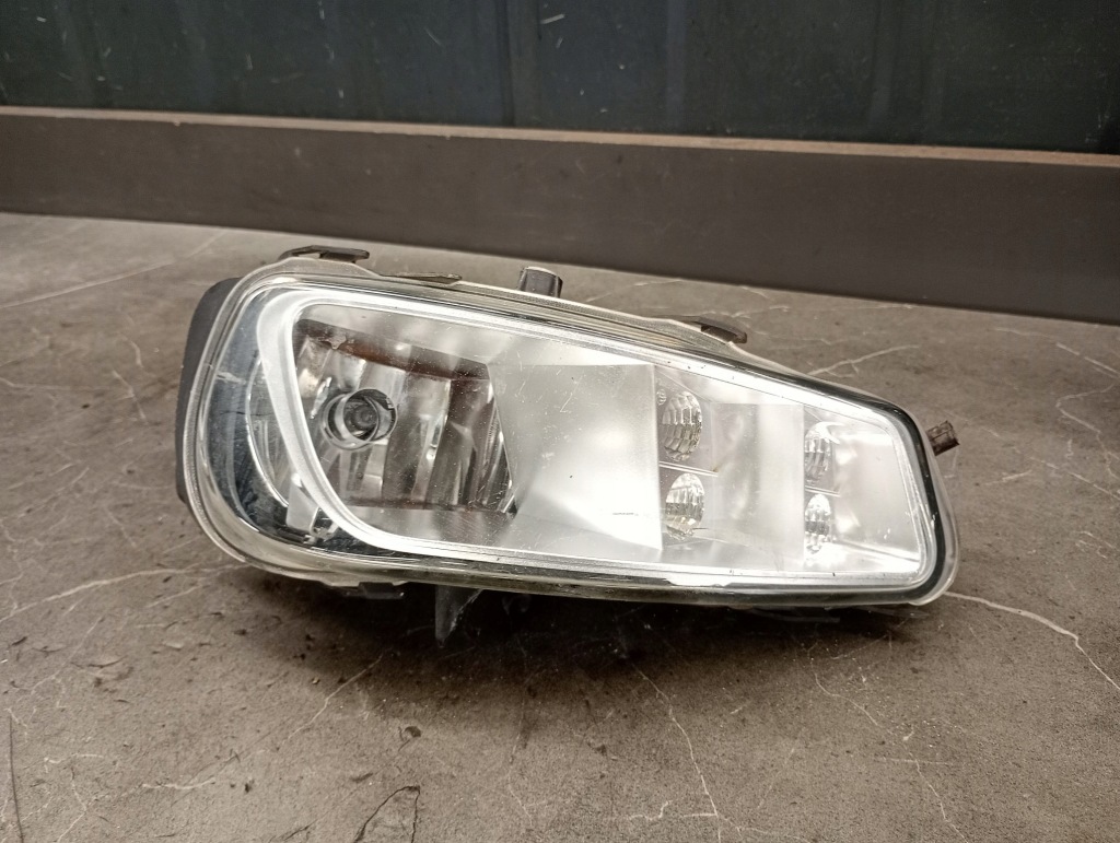 Купить A9608200656 противотуманная фара бампера левый перед led drl mercedes actros