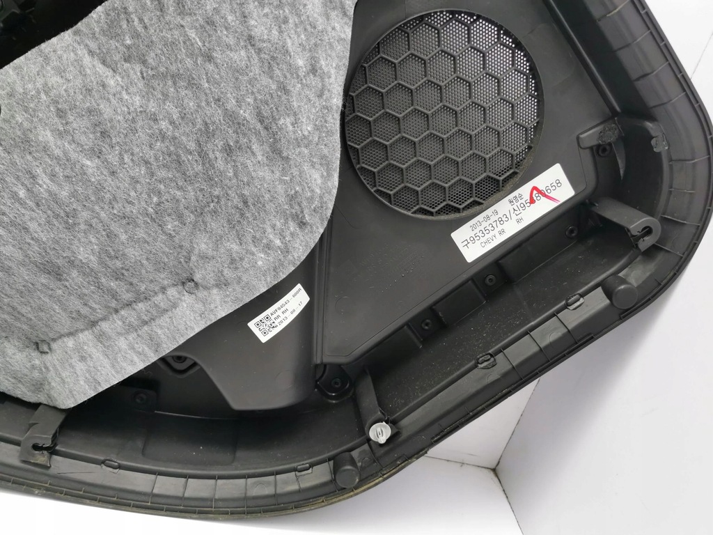 фото №8, Chevrolet trax 2013 правая сторона обшивки дверь