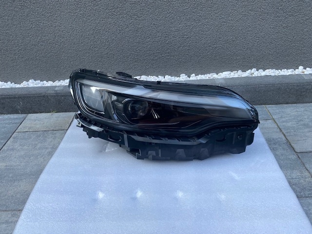 фото №1, Лампа права jeep cherokee kl 19- full led