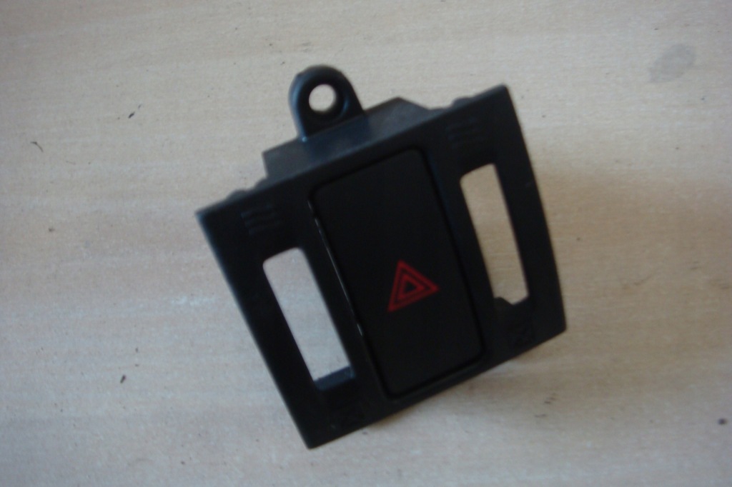 фото №1, Mazda cx-5 кнопка вимикач світла аварійних