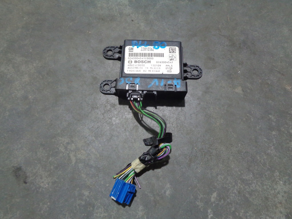фото №1, Opel astra j 15 r модуль датчиків паркування pdc 22810362