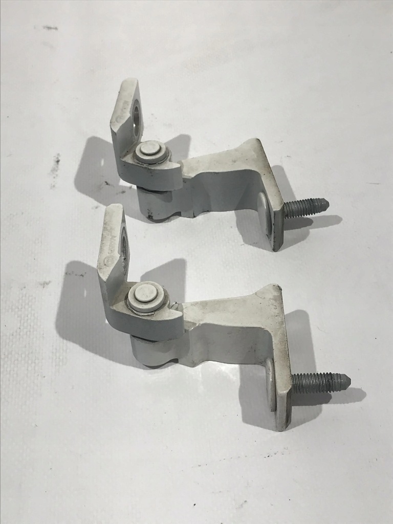 фото №1, Петля дверь перед правый комплект audi a1 ii gb 18-