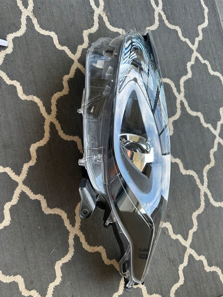 фото №1, Toyota gt86 ful led левая лампа фара europa