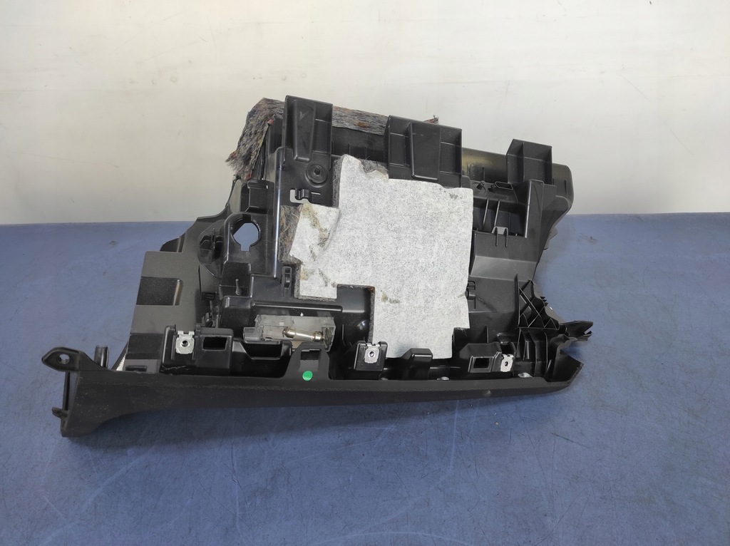 фото №4, Bmw 1 e87 бардачок пассажира 6982681