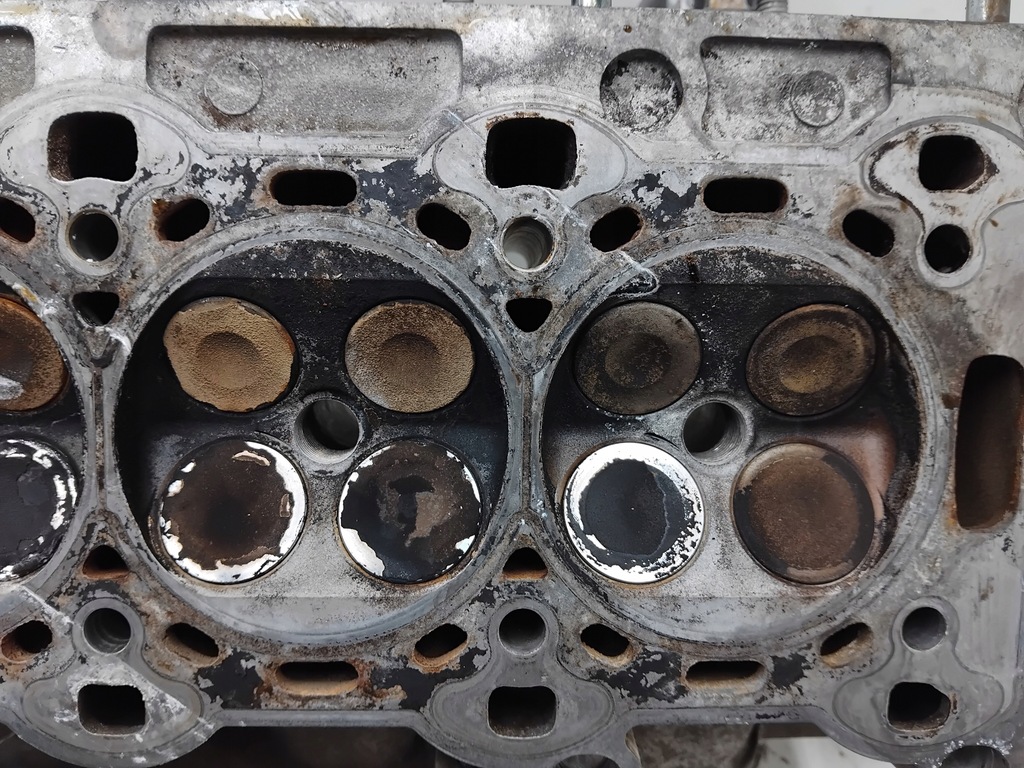 фото №8, Головка цилиндров corsa c agila a 1.2 16v z12xe 90400234