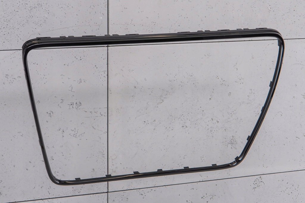 фото №7, Audi rs5 8t 2010-2012 рамка решетка 8t0853651d czarna 8t0853651d